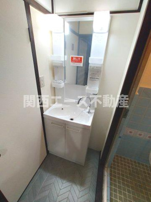 【洗面所】 | 東石切町２丁目貸家