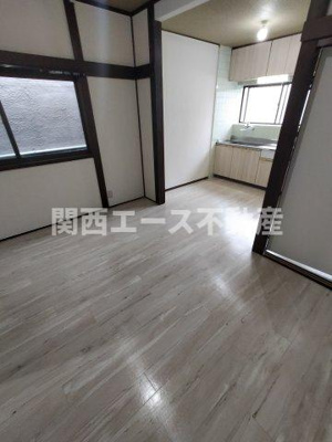 | 東石切町２丁目貸家