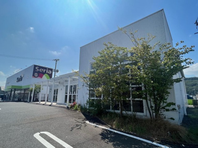 【外観】 | ☆オシャレな外観☆倉敷市堀南店舗☆ | 人気エリアの大通り沿い路面店です。おしゃれな外観(美容室、サロン、歯科、クリニック、カフェ、レストラン等　飲食店にもオススメ)駐車場広々30台。
