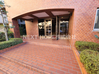 【エントランス】 | お掃除の行き届いたエントランスです♪