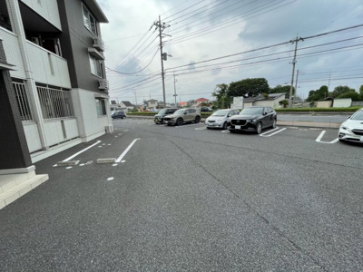【駐車場】 | サンライトレジデンス駒形