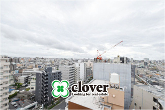 【展望】 | 即日のご見学も可能です！お気軽にお問い合わせください！
バルコニーからの眺望。街並み一望で開放感があります。