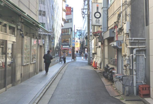 フーサワビルの周辺