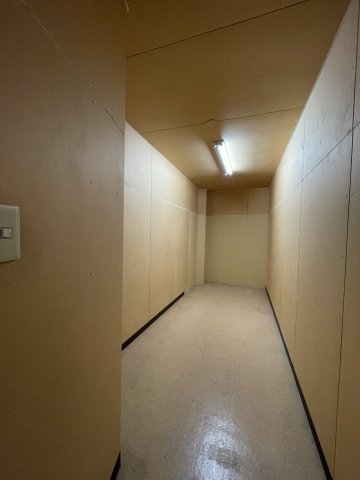 スズヤビルのその他|倉庫