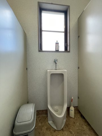 スズヤビルのトイレ