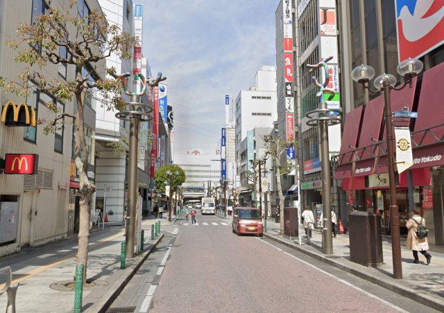 フーサワビルの周辺