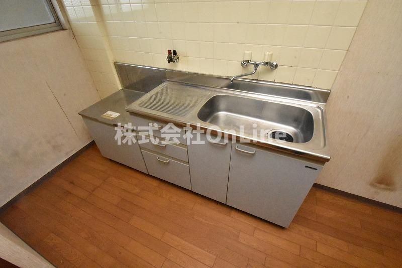 門野マンションA棟のキッチン