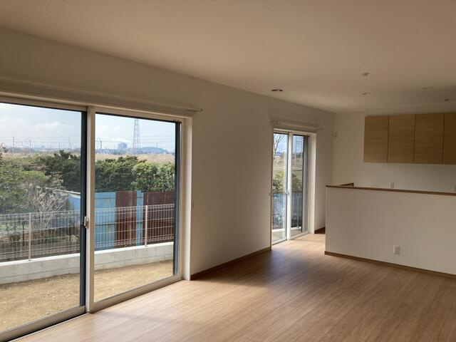 木更津市中里　新築戸建の居間・リビング