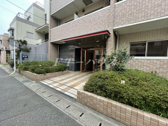 セントラルコーポ船橋　８番館のエントランス