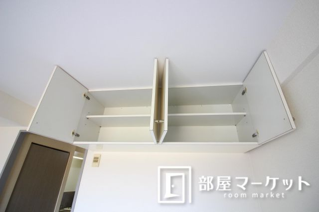 【収納】 | ステップVIII | 同型タイプ