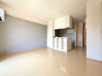 【居間・リビング】 | コーポラスイヅツ