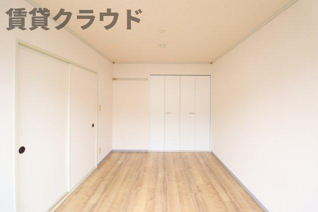 メゾンブランシュ弐番館の洋室|洋室です