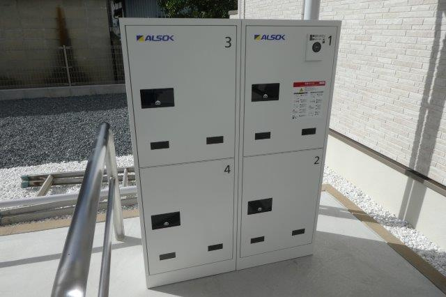 総社市中央３丁目のアパートのその他共用部分|宅配ボックス
