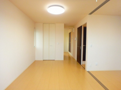 【居間・リビング】 | プラムコート