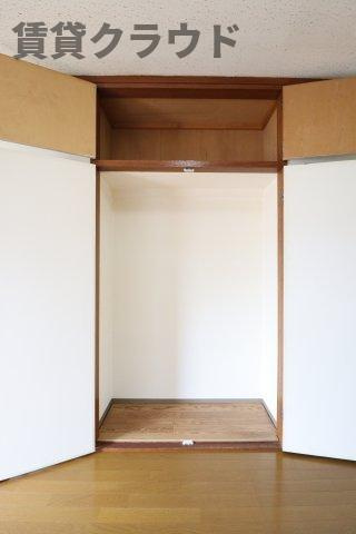 フラワーコーポの収納