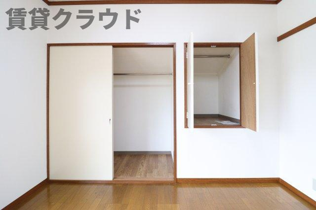 フラワーコーポの収納