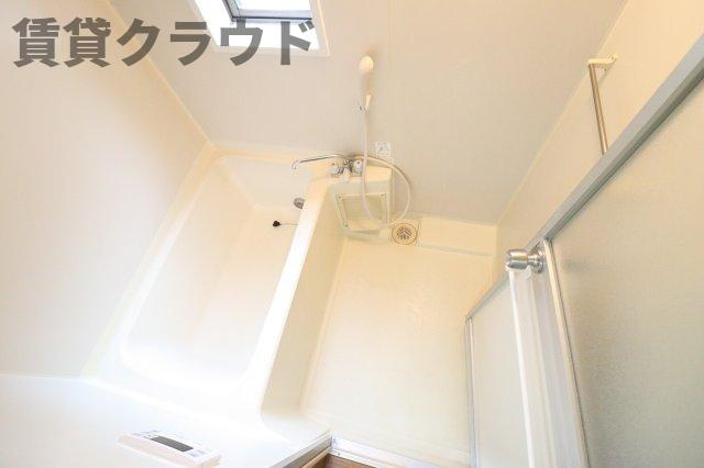 フラワーコーポの浴室