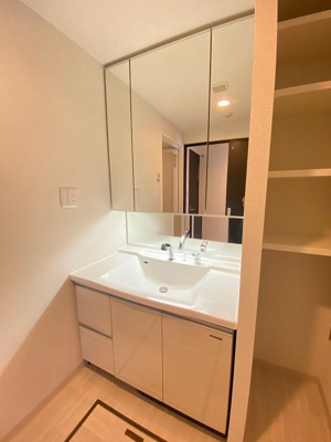 【独立洗面台】 | BLANCFORET