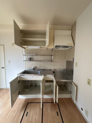 フレグランス内原のキッチン