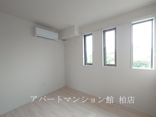 カルマティー~CalmaTi~の洋室