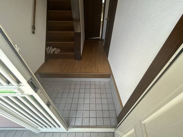 ドリームタウン西明石　グランドコテージの玄関