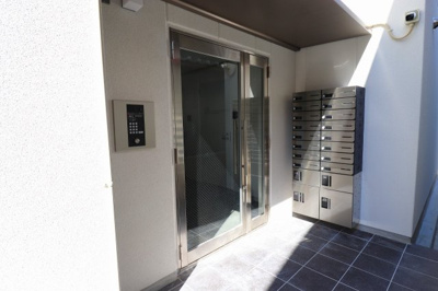 【エントランス】 | Nike城東関目