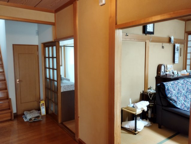 見附市本所1丁目中古戸建の内装|内装は落ち着いています