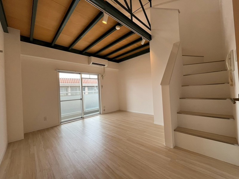 メインステージ芦屋茶屋之町の居間・リビング