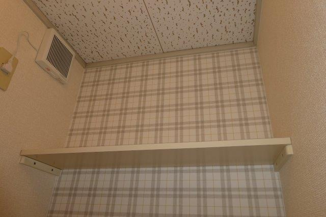 プレジール佐藤Cのトイレ|トイレ棚