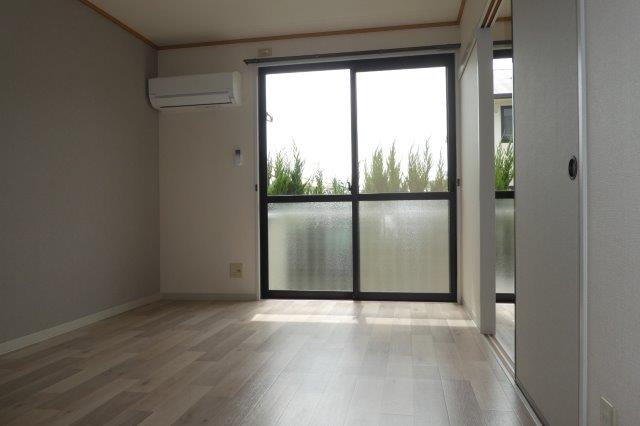 プレジール佐藤Cの居間・リビング|洋室