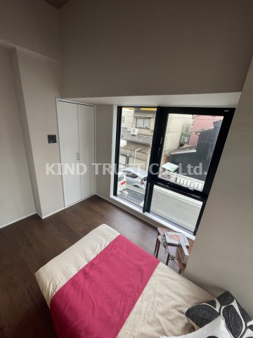 ブエナビスタ梅田イーストの洋室|落ち着いた色調の洋室です