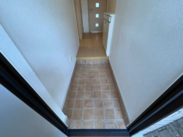 ラフレシールあぼしＢの玄関