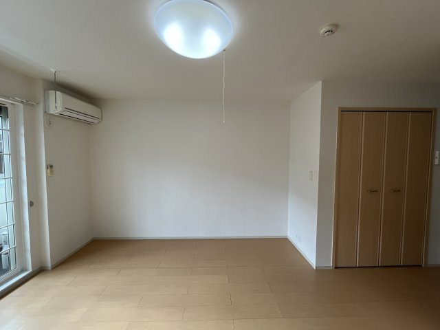 ラフレシールあぼしＢの洋室