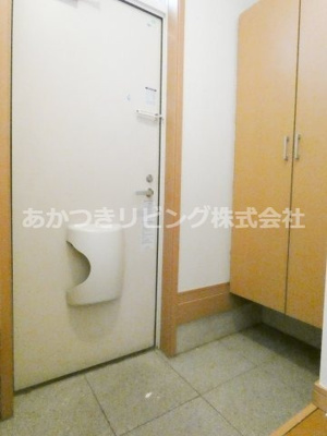 【玄関】 | サウスヒルズI | 反転タイプ