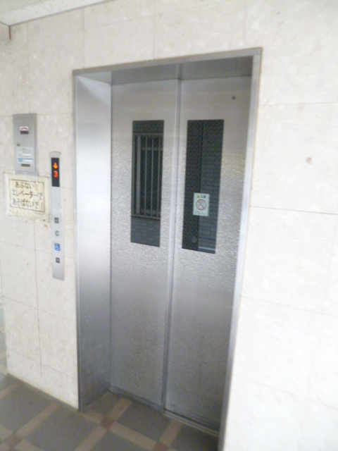 モンドミール和光のロビー