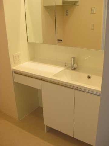 エムズコートの洗面所