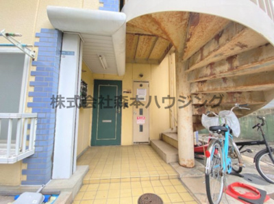 【エントランス】 | 　田井町マンション | エントランスです