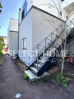 【エントランス】 | ソレイユ岩月 | 建物の内部です