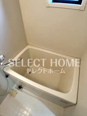  | ソレイユ岩月