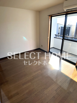 【居間・リビング】 | ソレイユ岩月 | リビングです