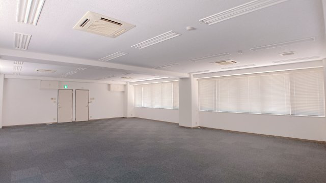 センチュリービルのその他