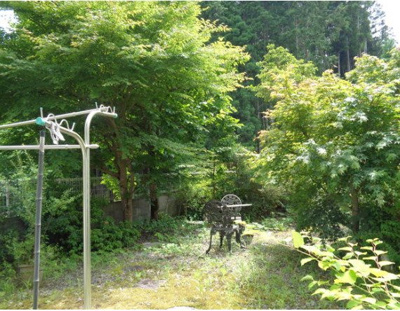 【庭】 | 京北周山町河端