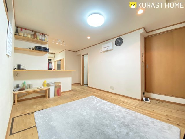 京都市右京区梅津林口町　中古戸建の居間・リビング