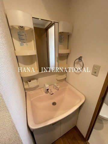 マ・メゾン国立の洗面所|※別号室参考写真