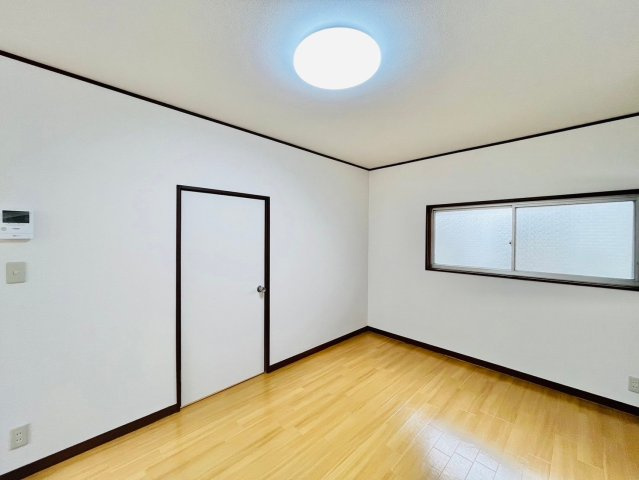 【居間・リビング】 | 前橋市龍蔵寺町　中古住宅