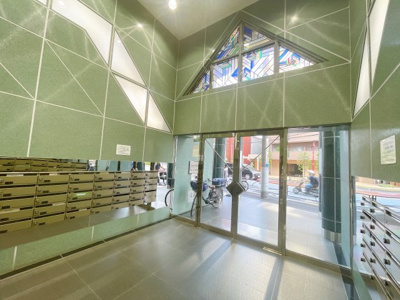 【ロビー】 | グローリア初穂千駄木・ヴェルデ千駄木