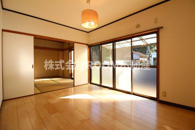 冨永貸家の居間・リビング