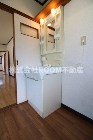 冨永貸家の洗面所