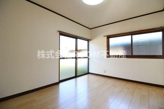 冨永貸家の居間・リビング
