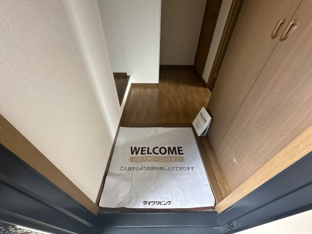 ウエストハイツの玄関